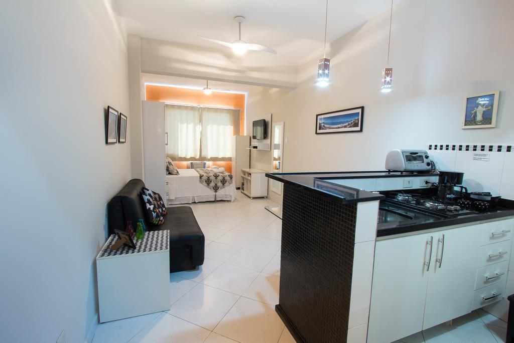 Copacabana Vista Lateral Mar Apartemen